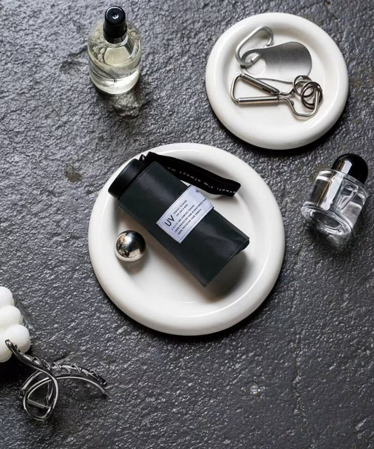 史上最迷你！Wpc. 超輕巧極致摺疊傘：比手機還短的隨身涼感空調，包包再小也能帶上它