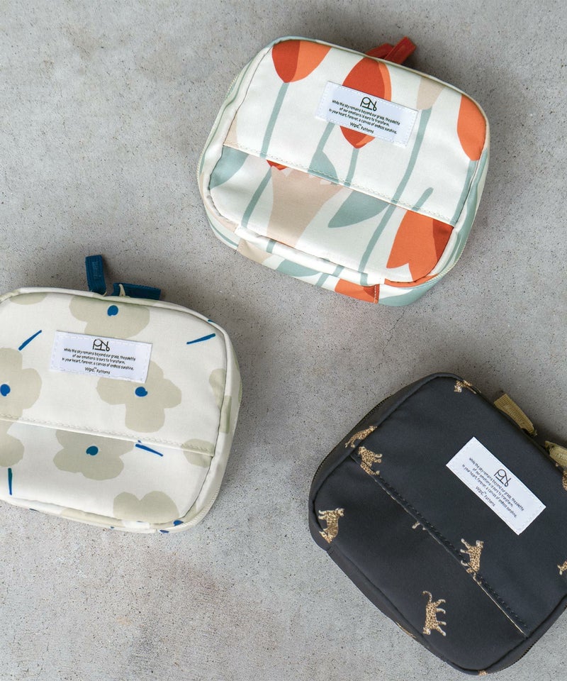 Wpc. Patterns 防水方形化妝袋｜多用途收納袋．大容量隔層設計．贈禮佳品 (70g)